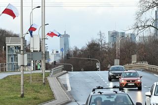 Flagi Polski i Unii Europejskiej w Warszawie