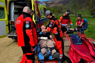 Turysta ukąszony przez żmiję.