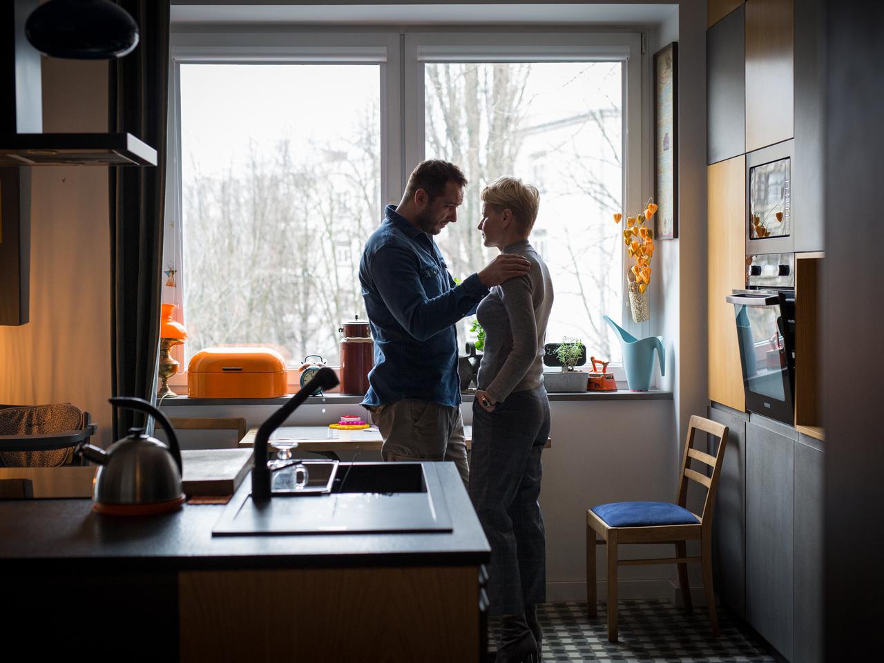 Druga szansa 5 sezon odc. 2 - opis, streszczenie: Trwa impreza firmowa wydawnictwa