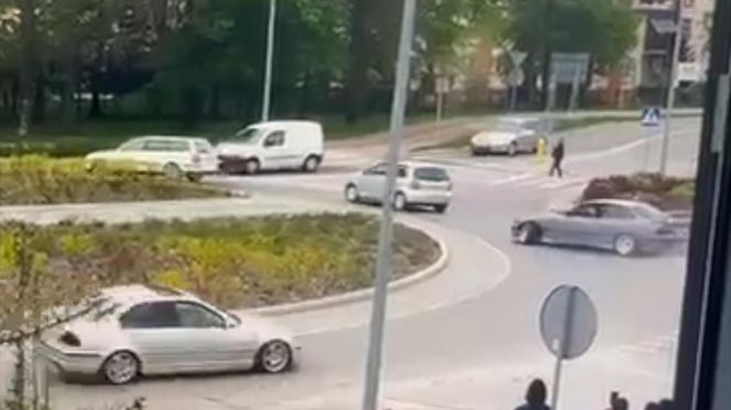 Przed maturą „driftowali” na rondzie w Tomaszowie Lubelskim