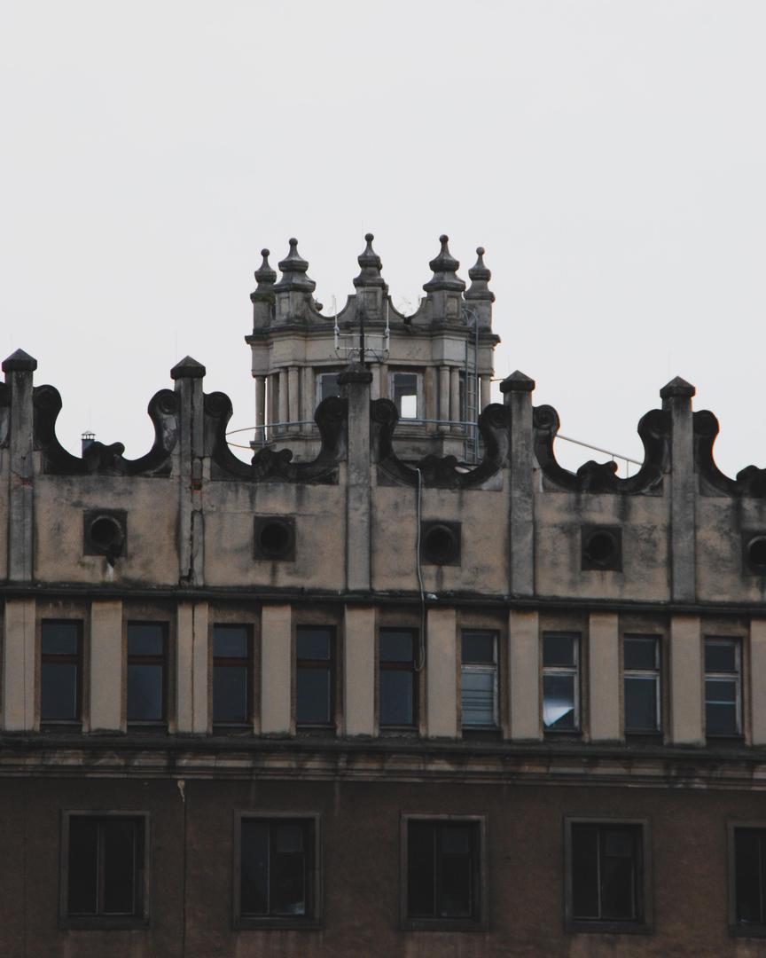 Centrum Administracyjne Huty im. Lenina - zobacz zdjęcia wnętrz Budynku Zarządu "Z"