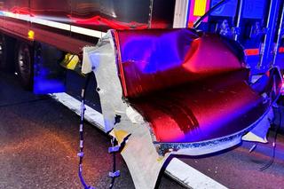 Pijany 42-latek wbił się w tira i cudem uniknął śmierci