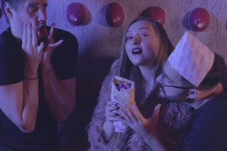 Weź no mnie na kebsa - Na Pełnej i Olivia Fok parodiują SexMasterkę! [VIDEO]