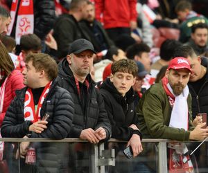 Tłumy na PGE Narodowym w Warszawie! Tak kibicowaliście podczas meczu Polska - Holandia