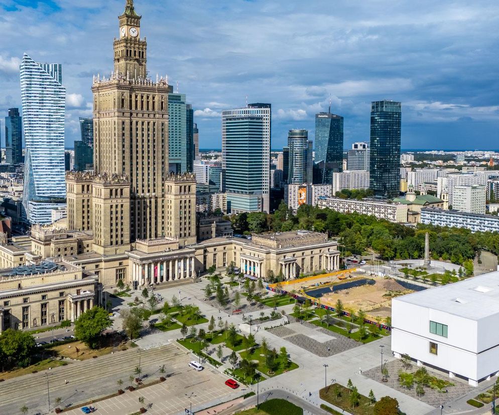 Asymetryczna mapa zburzonego miasta. Taki jest plac Centralny od A-A Collective