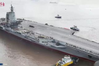 Chiński lotniskowiec Fujian