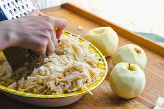 Tarte jabłka do słoików - bez cukru i zbędnych dodatków. Idealne do zimowej szarlotki