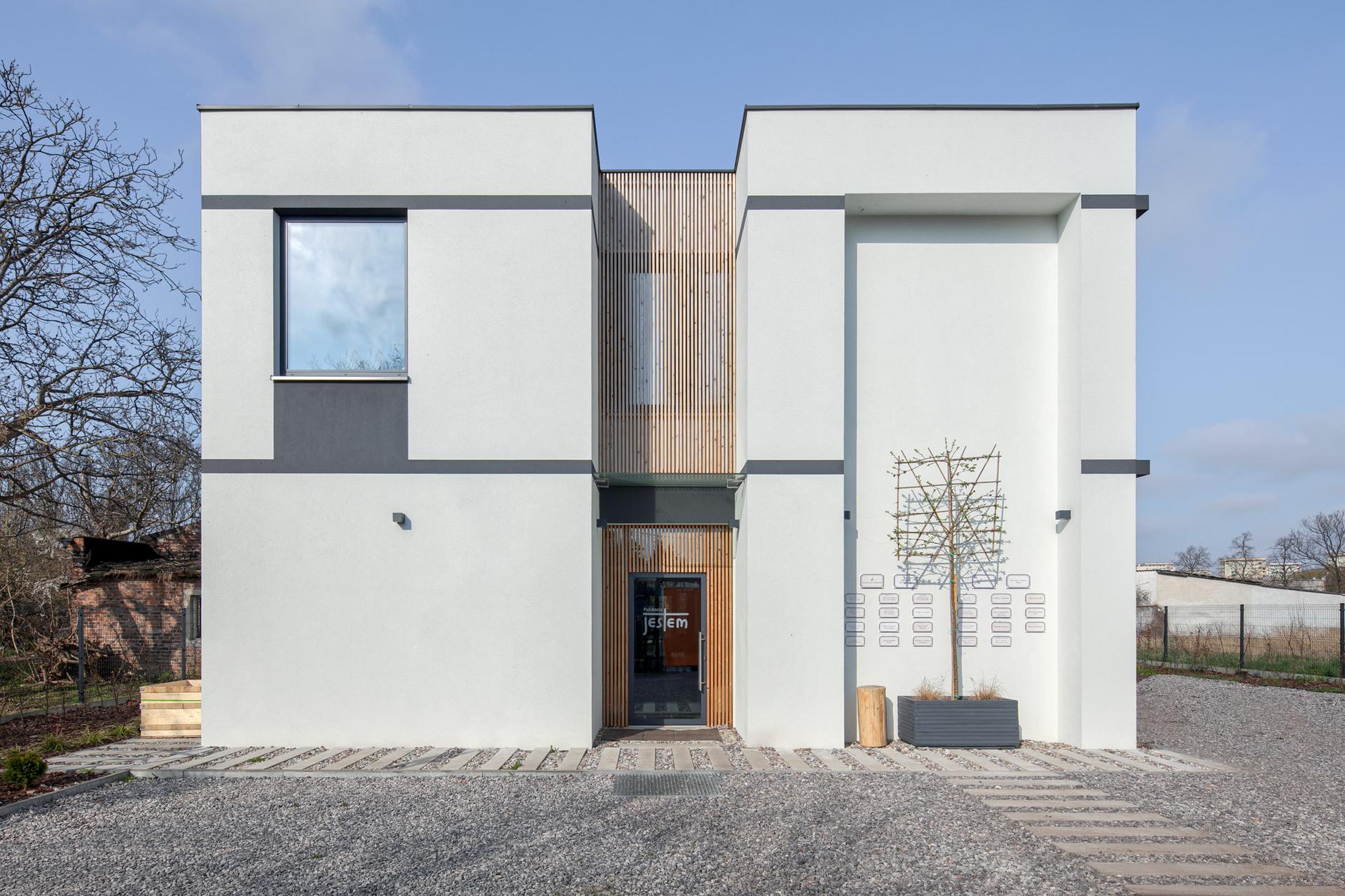 Dom dziennego pobytu dla osób onkologicznie chorych i ich rodzin przy ul. Sławkowskiej 