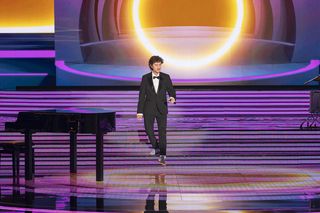 Kamil Studnicki jako Benson Boone