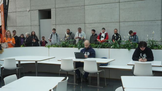 Tłumy na otwarciu Popeyes w Olsztynie. Rekordzista czekał w kolejce ponad 20 godzin