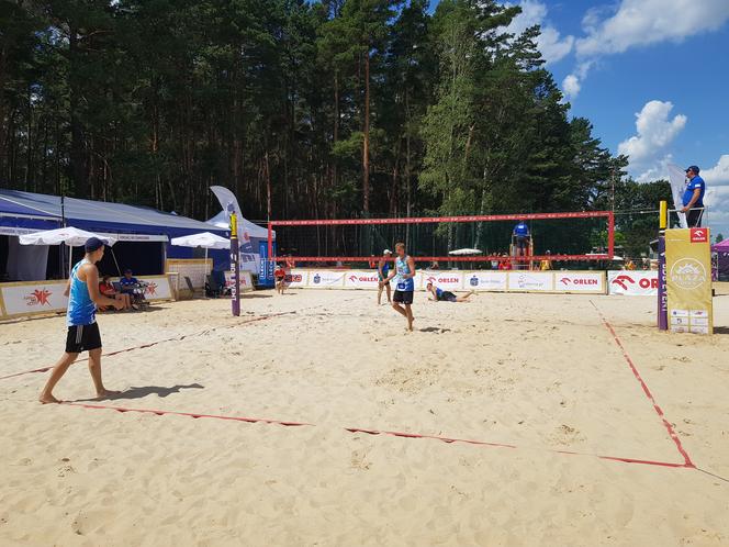 Turniej Plaża Open 2023 w Białymstoku. Wystartowały zmagania na plaży Dojlidy