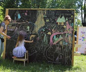 „Alfabet” rozgościł się w Ogrodzie Saskim w Lublinie