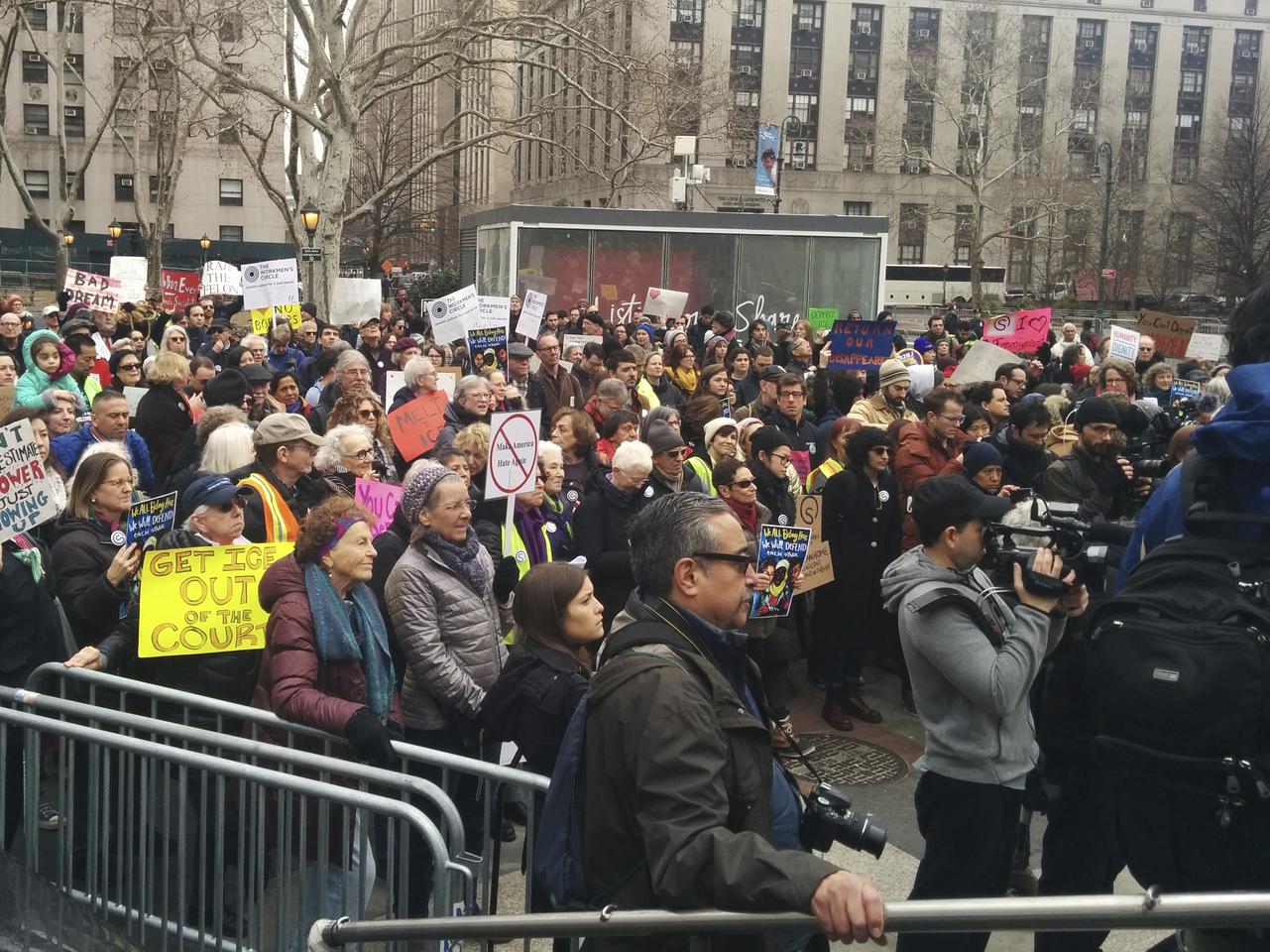 Sądy ratują przed deportacjami