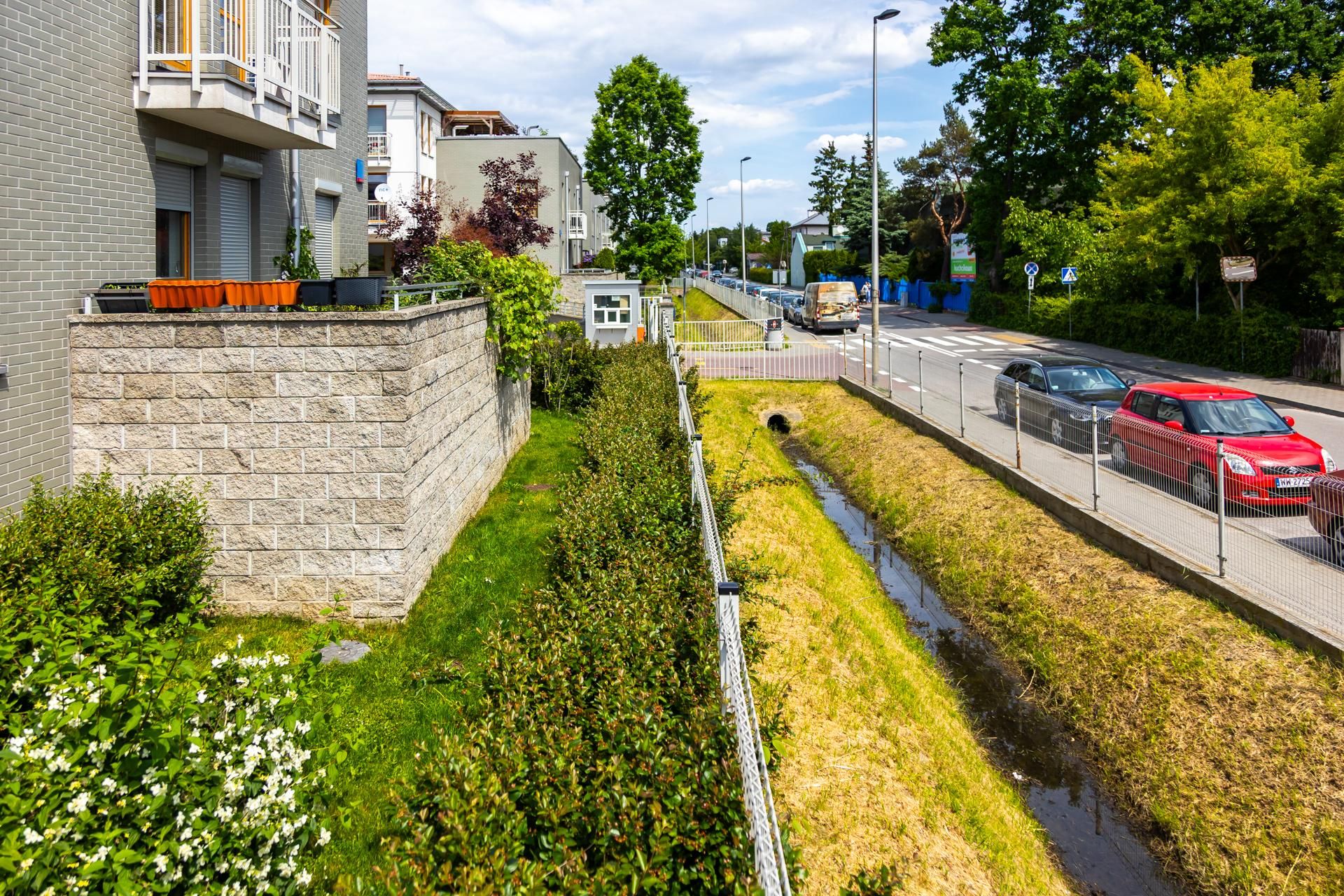 Budynek mieszkalny „Piemont” przy ul. Obywatelskiej w Warszawie