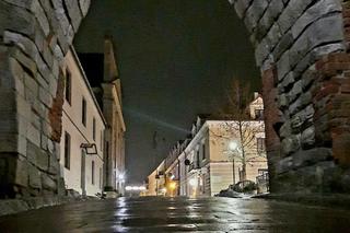 17. Brama Opatowska w Sandomierzu