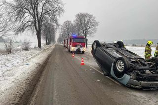 Dachowanie na drodze pomiędzy Trębowcem a Osinami 