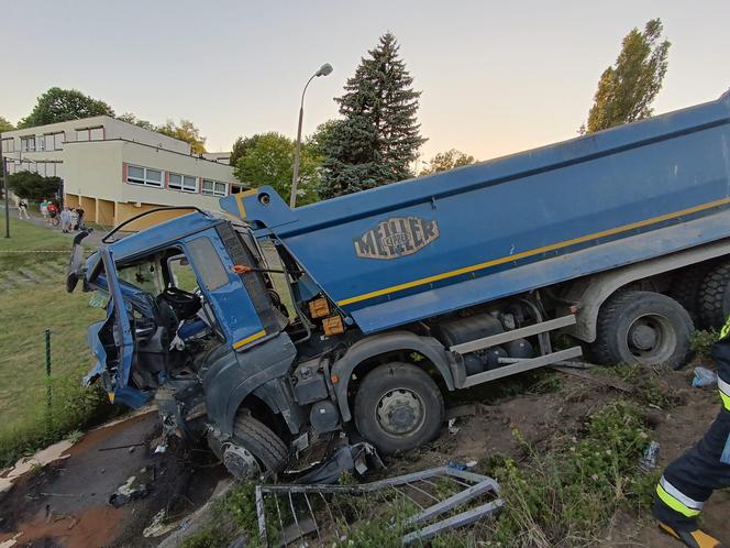 Koszmarny wypadek w Olsztynie. Wiele osób rannych [ZDJĘCIA]