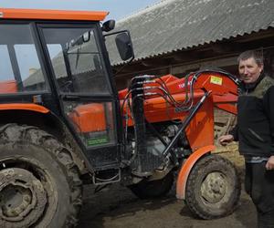 Andrzej z Plutycz bał się, że sobie nie poradzi. Jak poradził sobie z obsługą maszyny?