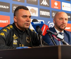Stadiony bez barier - Jagiellonia Białystok przygotowuje audiodeskrypcję meczów dla osób niewidomych i niedowidzących