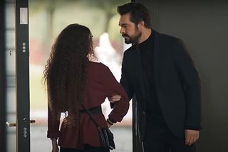 Emanet. Nana o krok od śmierci 