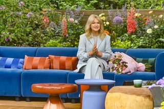 Od 40 lat w telewizji. Dziś Grażyna Torbicka ma 66 lat i wciąż wygląda olśniewająco!