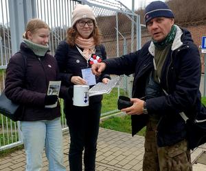 Grudziądz. Kolejna kwesta na remont starego nagrobka. Zbiórkę przeprowadzono przy Cytadeli