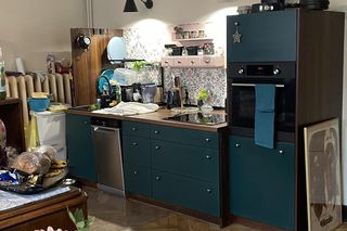 Kuchnia w mieszkaniu w kamienicy