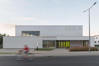 Życie w Architekturze 2025. Hala Widowiskowo-Sportowa. PL.ARCHITEKCI, architekci Bartłomiej Bajon i Katarzyna Cynka – Bajon