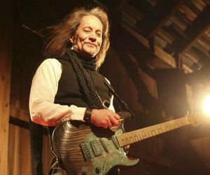 Jake E. Lee (ex-Ozzy Osbourne) został postrzelony. Gitarzysta ujawnił nowe szczegóły tego zdarzenia