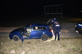 Złodziej metalowej konstrukcji z S8. Policjanci znaleźli przy nim narkotyki i fałszywe dowody rejestracyjne