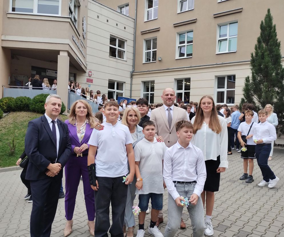 Rozpoczęcie roku szkolnego w SP nr 21 z udziałem władz Lublina