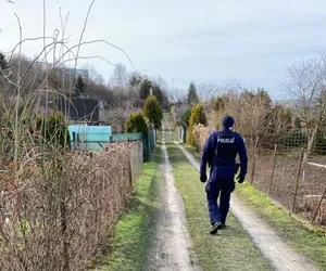 Złodzieje zacierają ręce. Policja ostrzega. Co zrobić, aby uniknąć włamania?