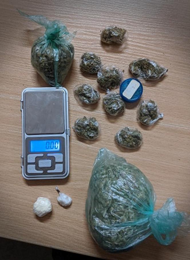 Narkotyki znalezione przy zatrzymanych w Elblągu