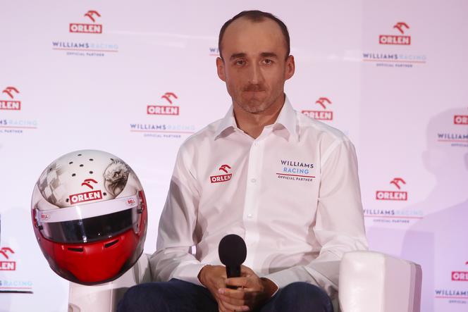 Robert Kubica zarabia 100 razy MNIEJ od Lewisa Hamiltona