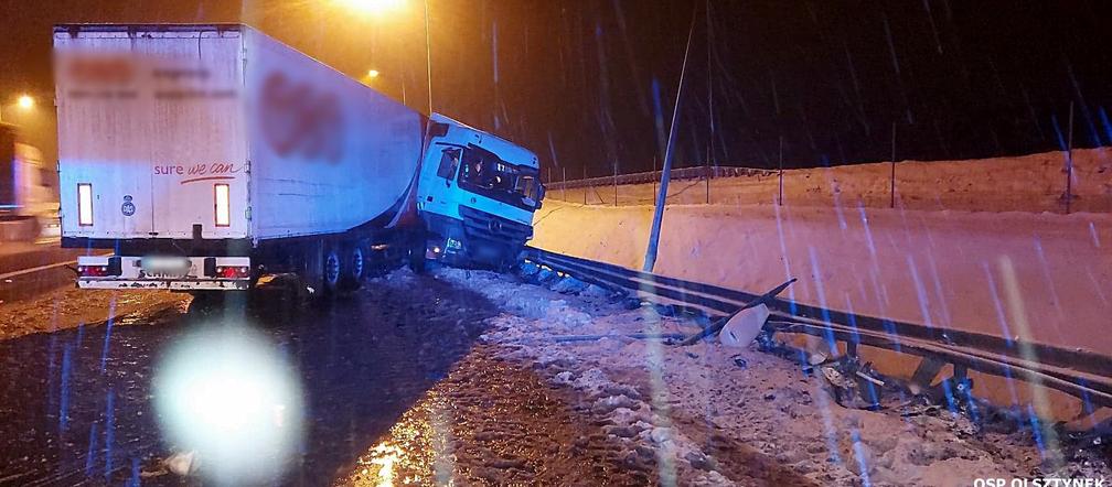 Seria kolizji w Olsztynie i powiecie. Zima daje się we znaki kierowcom [ZDJĘCIA]