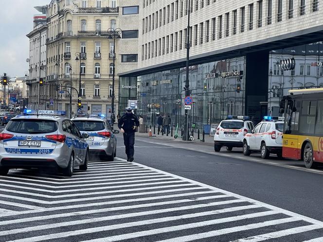 Pijany kierowca miejskiego autobusu na Pl. Trzech Krzyży. Tak go złapali