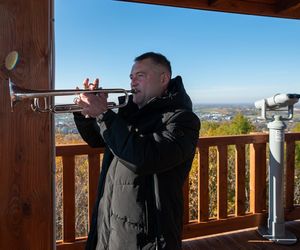 Nowa wieża widokowa w Małopolsce już otwarta. Warto wybrać się tam zwłaszcza jesienią