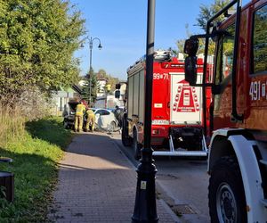 W Wąchocku auto osobowe wjechało w dom