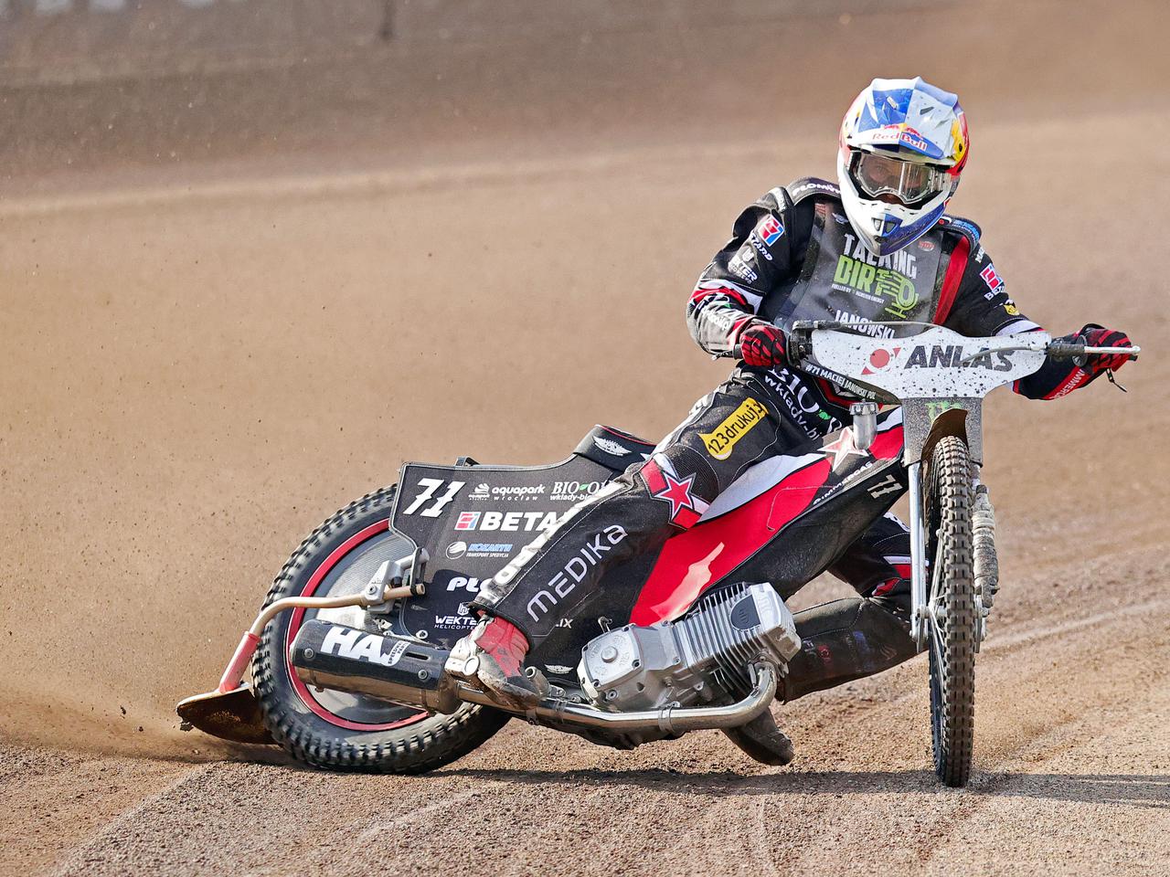 Maciej Janowski wygrywa Grand Prix Pragi! Świetna jazda Polaka w finale i jest pierwsze zwycięstwo w stolicy Czech