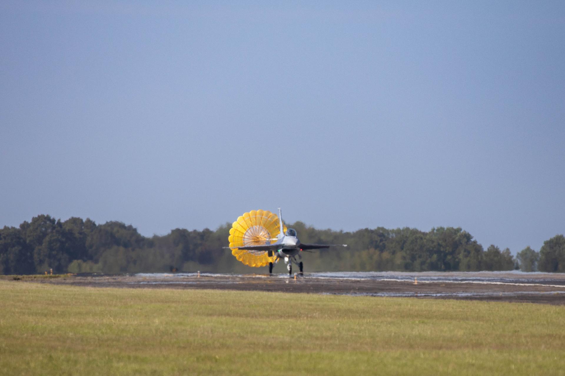 Pierwszy słowacki F-16 Block 70