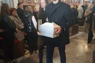 Ostatnie pożegnanie 3-letniego Stasia. Dziadek potrącił go śmiertelnie przed kościołem