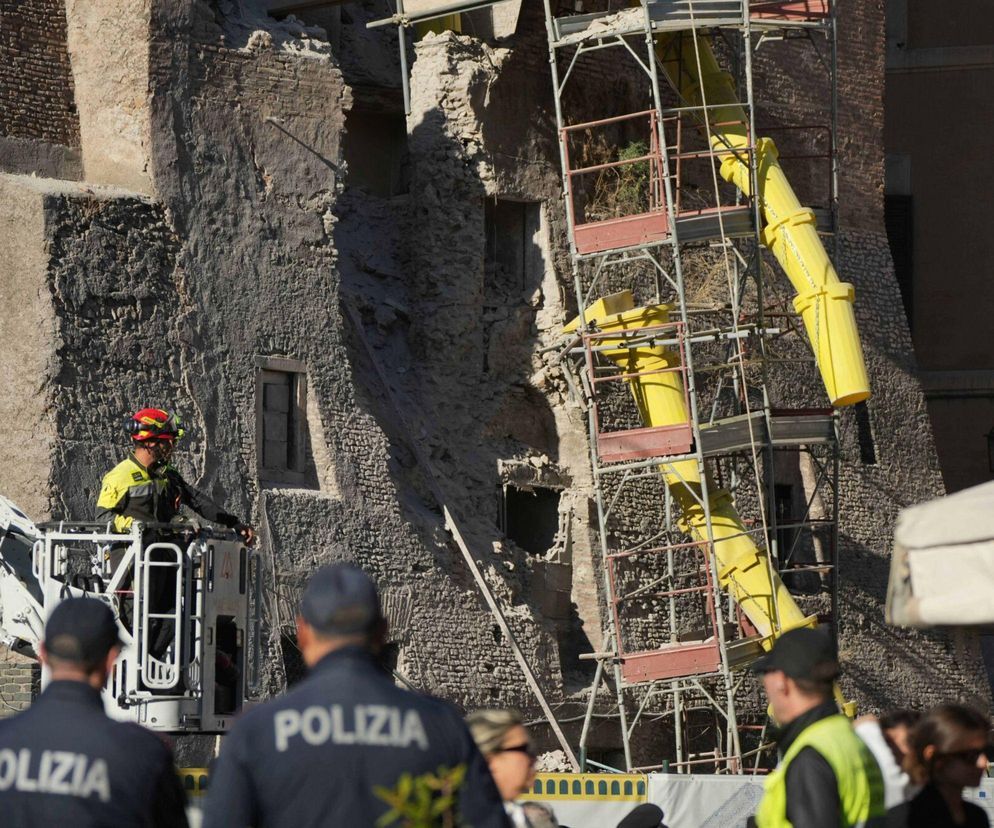 Zawalona wieża w Rzymie. Nie żyje robotnik wydobyty spod gruzów