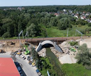 Kobiór – przebudowa mostu kolejowego nad rzeką Korzeniec