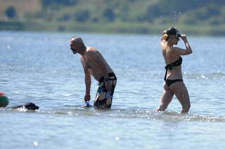 Patrycja Markowska  na skuterze 