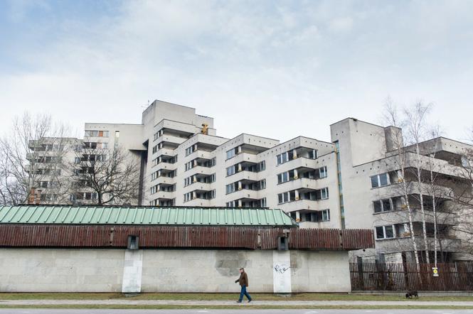 Budynki należące do ambasady Rosji przy ul Sobieskiego 100 w Warszawie
