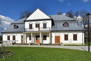 W tej wsi na Podkarpaciu zmarł przedstawiciel zakonu franciszkanów. Walcząc w powstaniu styczniowym stracił nogę