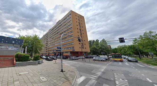 Najdłuższy budynek mieszkalny we Wrocławiu. "Mrówkowiec" ma ponad 230 metrów! 
