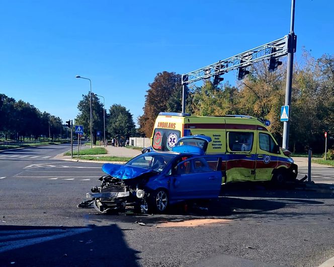Wypadek na skrzyżowaniu ulic Limanowskiego i Maratońskiej