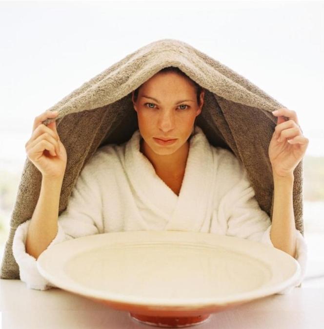 Trądzik zaskórnikowy - jak go wyleczyć? Domowe i gabinetowe metody leczenia