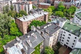 Warszawa. Kamienica Ząbkowska 19